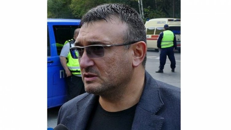 Задържаха в София собственика на буса-убиец