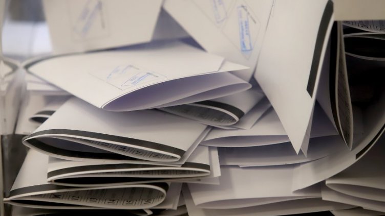 ЦИК с отказ да прегласува решението си за машинния вот