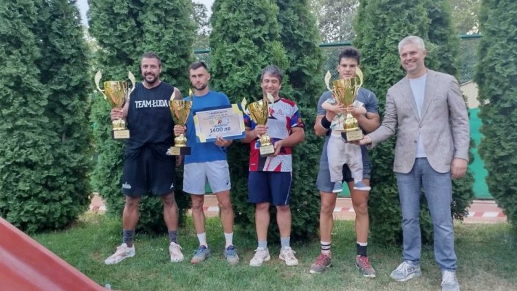 Наградиха победителите в 25-ото издание на тенис турнира за купата на кмета на Варна