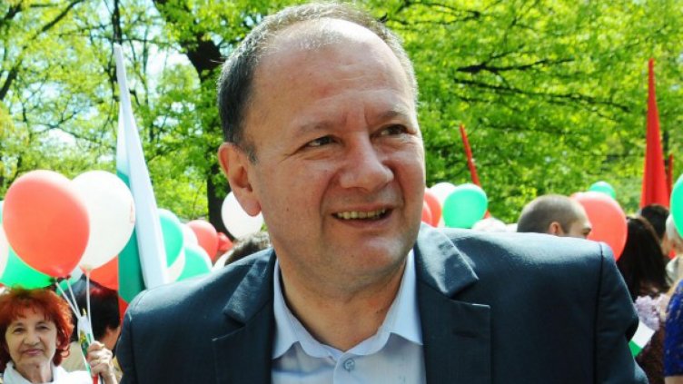 За БСП е важно да имаме повече от два самолета