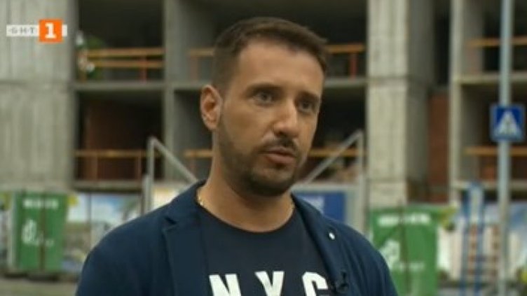 140 бона, спестени за дом на внуците... Мъж ги откри и ги върна!