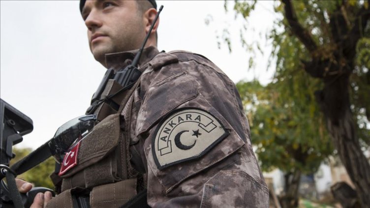 Турция праща 1000 полицаи на границата си с Гърция