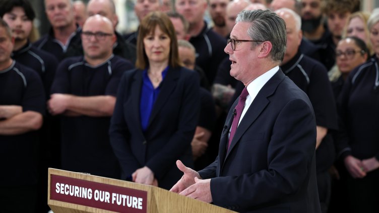 Стармър подкрепи призива на Зеленски за траен мир