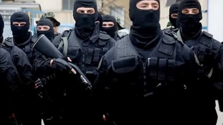 Разбиха група, занимавала се с данъчни престъпления