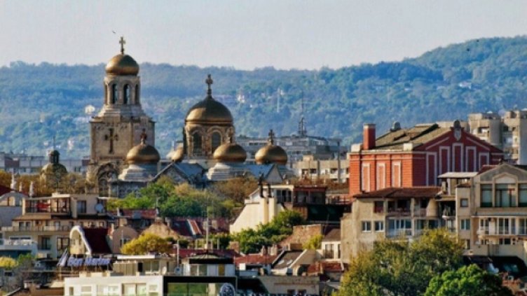 Поли Генова, Мария Илиева и Криско пеят за Деня на Варна