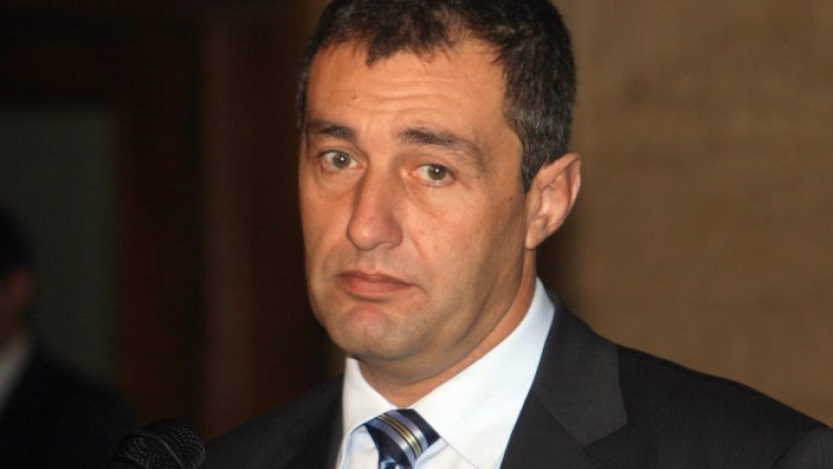 Свилен Нейков оглави Федерацията по гребане