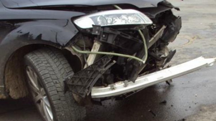 Джип блъсна мъж, пострадалият - в критично състояние