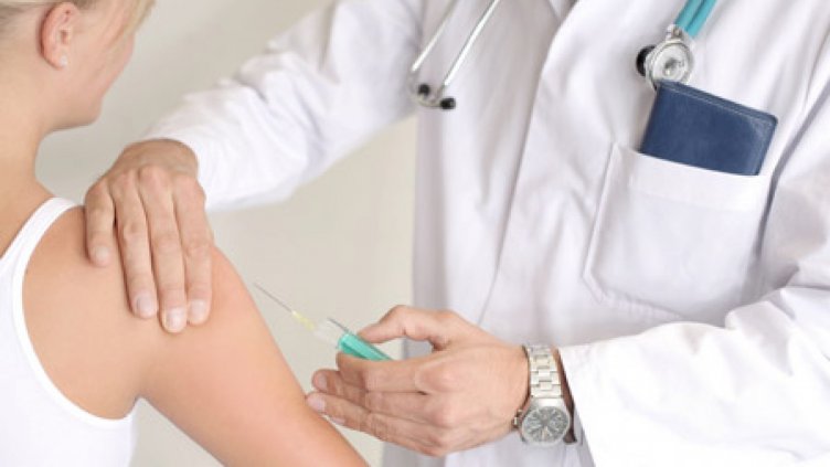 Ваксината срещу папилома вируси безплатна и за 13-годишните