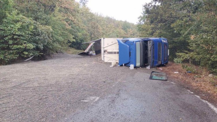 Тир затвори Ришкия проход