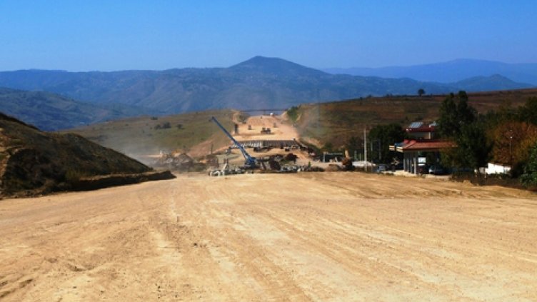 Дискутираха идейния план за Лот 3 на АМ "Струма"