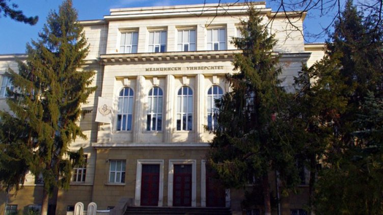 Английски студент получи награда за успешно овладяване на българския език