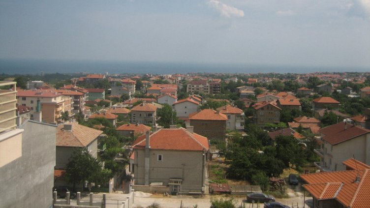 Област Варна заема 3.4% от територията на страната