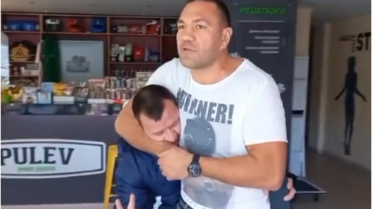 Кобрата със съвет към депутатите: Егото вкъщи