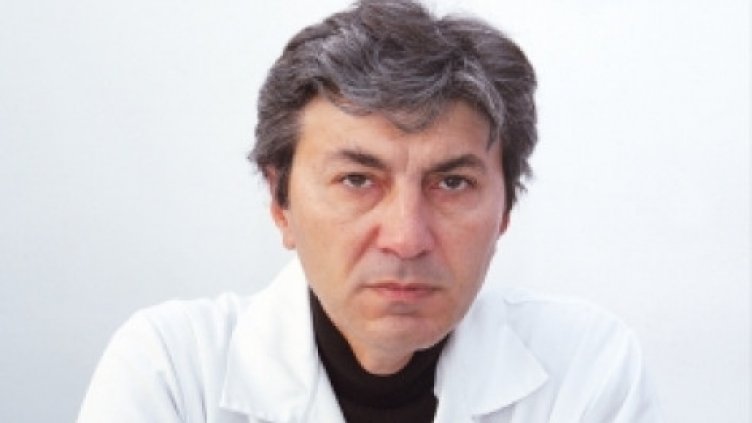 Пореден лекар загуби битката с COVID-19