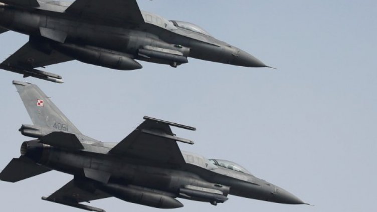 Америка е поискала да платим накуп за изтребителите F-16