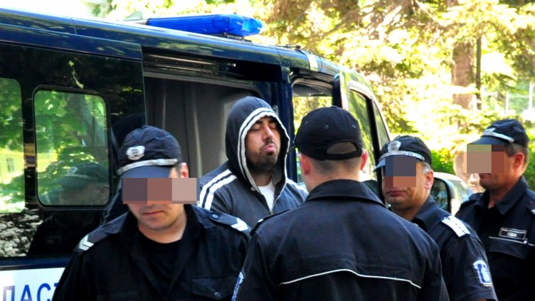 Биячите от &bdquo;Владиславово&rdquo; остават в ареста