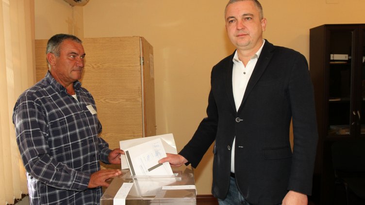 Иван Портних е новият кмет на Варна