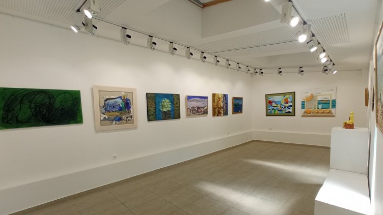 Изложба “Море” се "разплисква" традиционно в разгара на лятото във Варна 