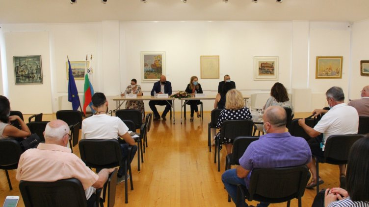 Повече от 360 000 туристи са дошли на почивка в област Бургас