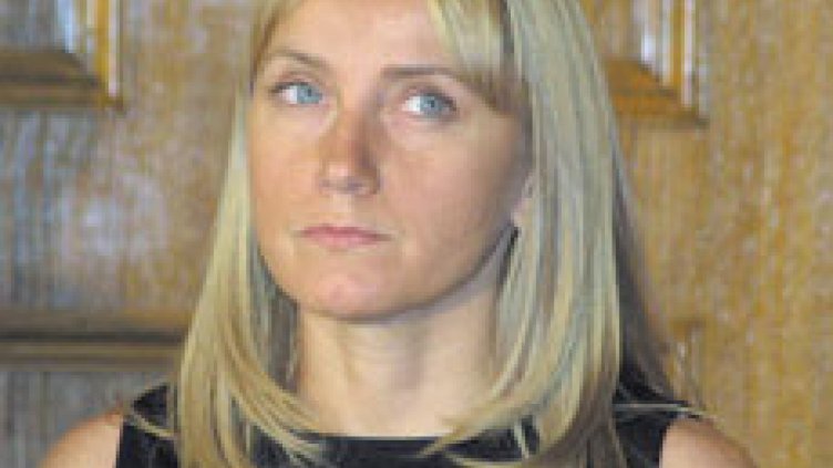Елена Йончева ще ражда през март