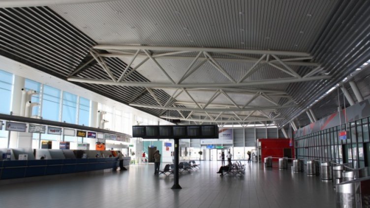 Терминал 1 се обзаведе със стая за кърмачета