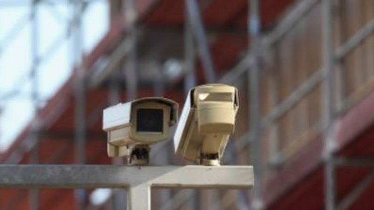 Оборудват с камери спешните центрове в цялата страна