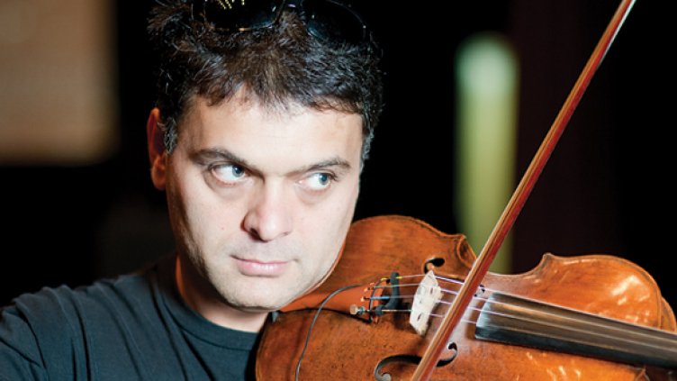 Васко Василев съчувства на Варна, няма да свири с майсторa на икебаната