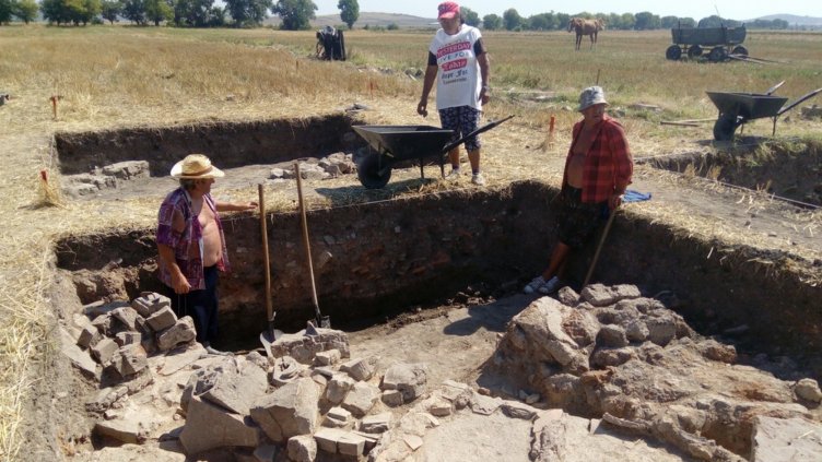 Археологическите разкопки в района на Кермен приключват по план