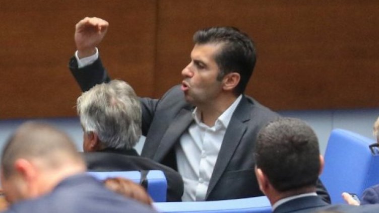 Кирил Петков: Ще следим внимателно действията на правителството