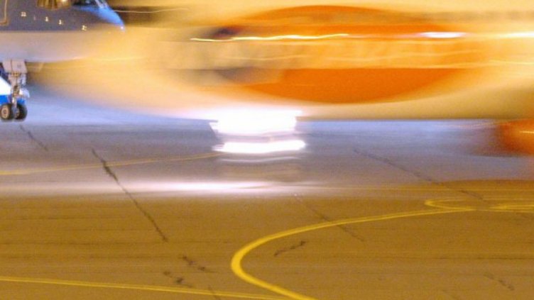 Турски самолет кацна аварийно на летище "София"