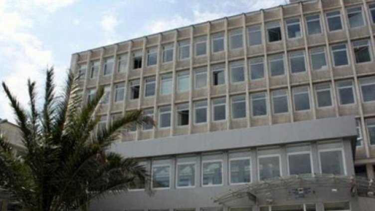 По стотина варненци на ден пускат данъчните си декларации