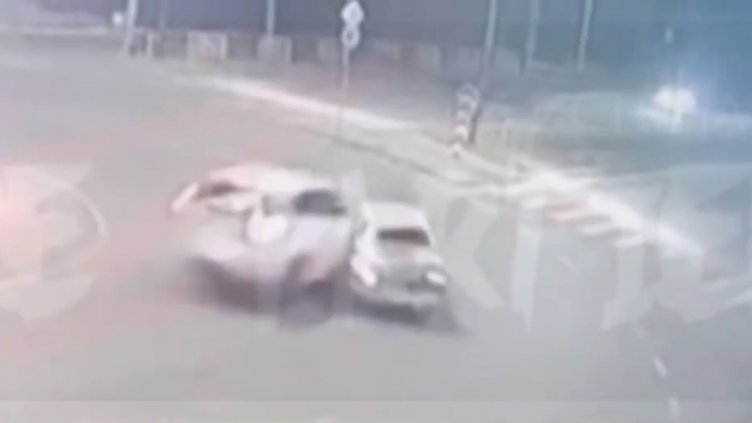 Кошмарното кърваво кръгово в Шумен: Джипът влачил с метри Светомира