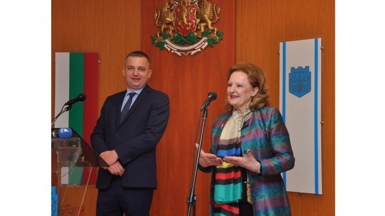 Варна се побратимява със Сплит