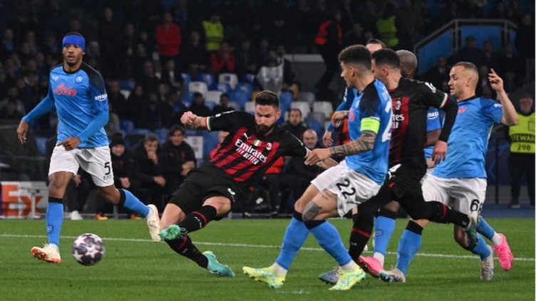 "Милан" отстрани "Наполи" на четвъртфиналите на ШЛ