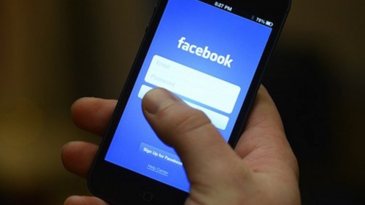 Защо Facebook се срина три пъти в рамките на месец?
