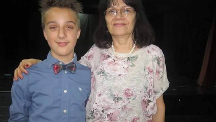 Наше момче с първа награда за певчески талант в САЩ