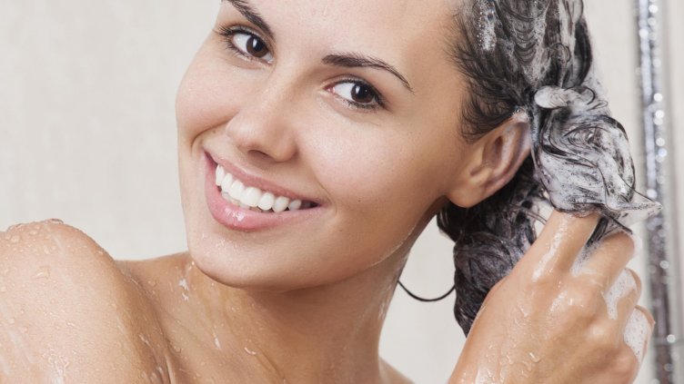 Честотата на миене на косата – според вида й