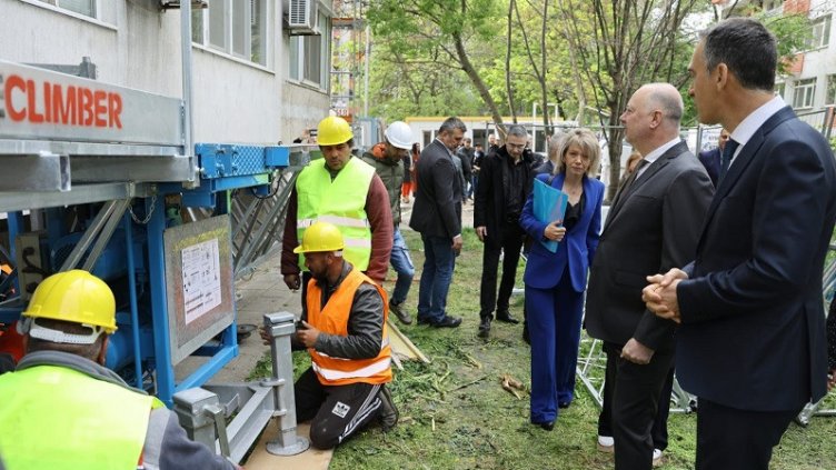 Над 2,5 млрд. лева са предвидени за националната програмата за саниране