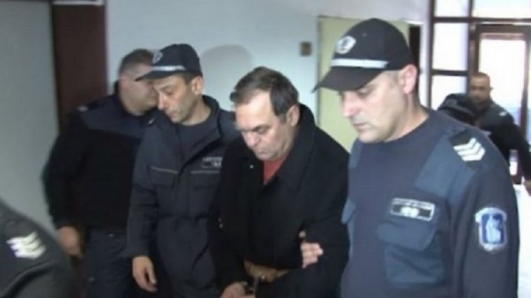 Изнасилената от екскмета ученичка била девствена