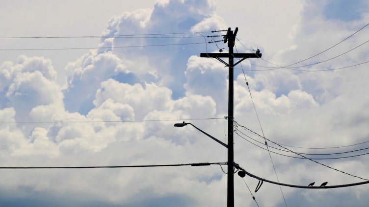 ЕСО успокоява: Няма опасност от претоварване на електропреносната система в страната
