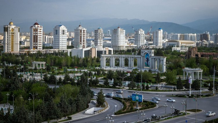 Туркменистан забрани използването на думата "коронавирус"  