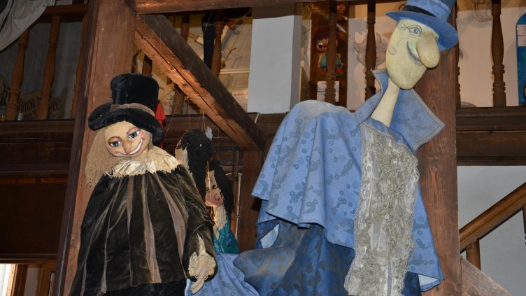 Музей във Варна проследява пътя на българската театрална кукла
