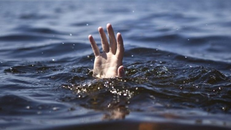 Спасяват столичанин от удавяне край Лозенец, издъхва след час