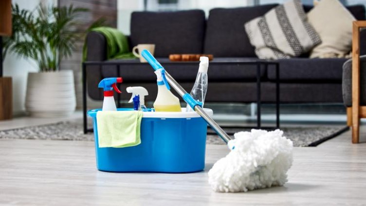 Ако ни стиска: От 300 лв. до 500 лв. излиза почистването на тристаен апартамент от фирма