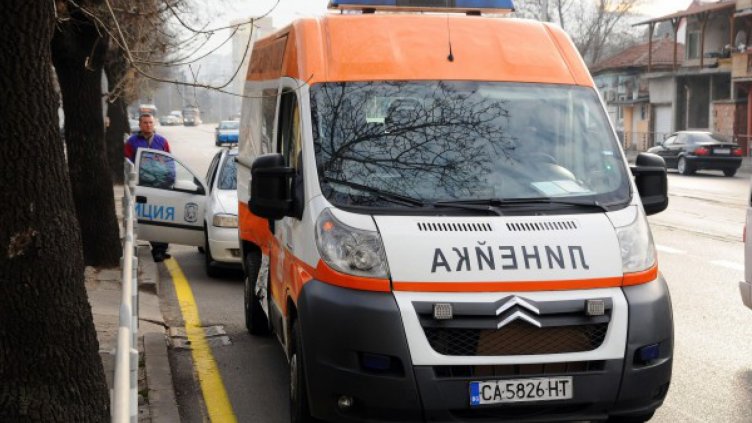 Линейки минават 200 км, за да заредят! Далавера или да?