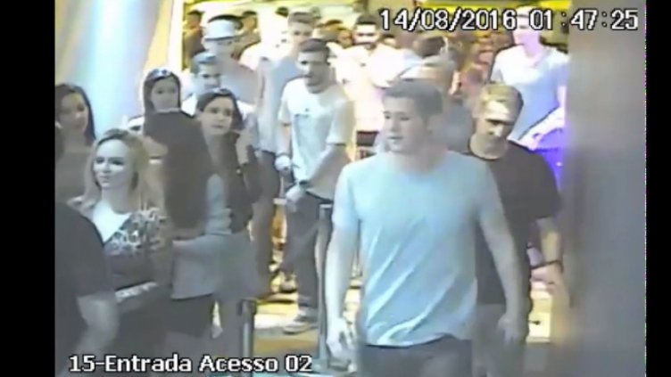 Сгафил американски олимпиец ще дари 11 000 долара за благотворителност (Видео)