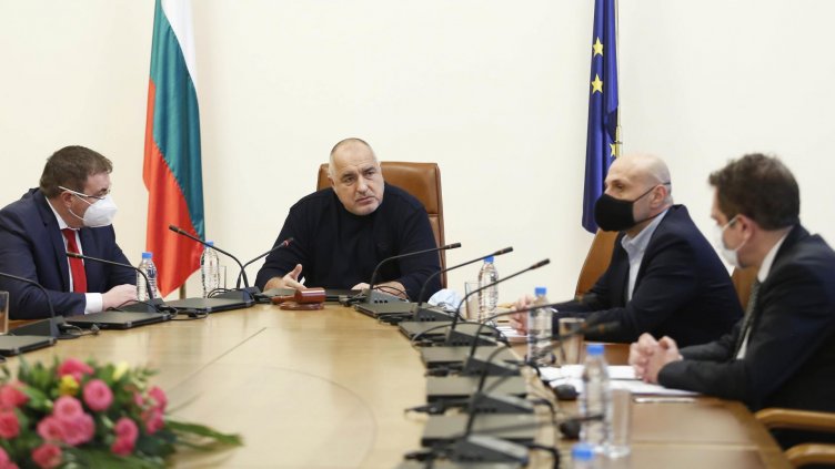 Удължиха извънредната обстановка до 30 април (ВИДЕО)