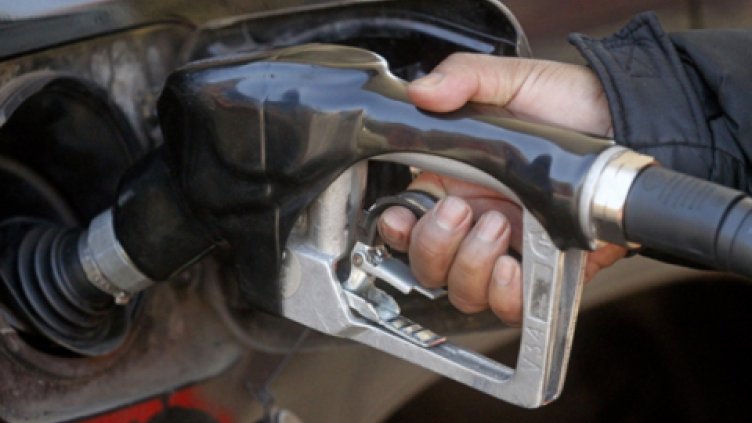 Нелегална рафинерия за дизел разбиха край Летница