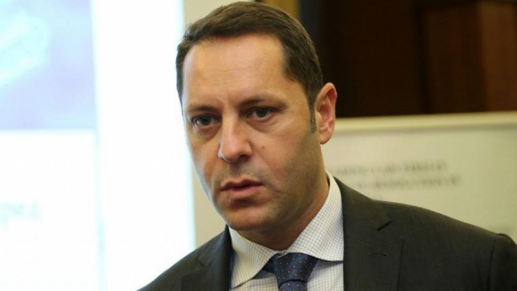 Александър Манолев е привлечен като обвиняем