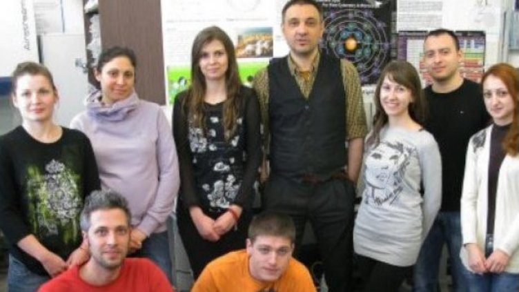 Нашенци от цял свят събират пари за да има родна ваксина